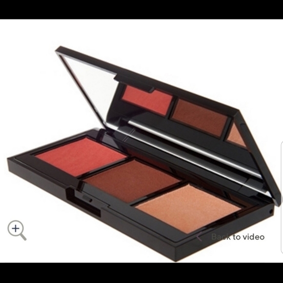 Laura Geller Meet The Nudes Cream to Powder Trio - Picture 5 of 7